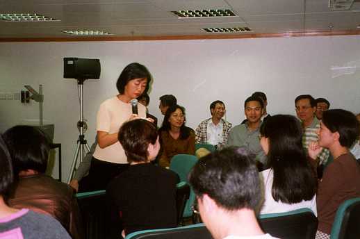 act_199811-2.JPG (18094 bytes)