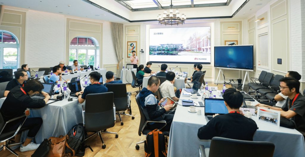 生產力中心華為ICT科技大講堂提升教師專業 (2023.08.15 新聞稿)